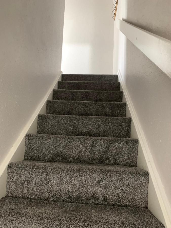 The Greens Apartment Farnworth 외부 사진