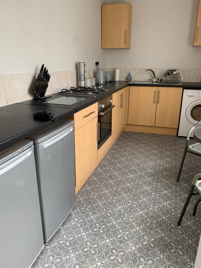 The Greens Apartment Farnworth 외부 사진